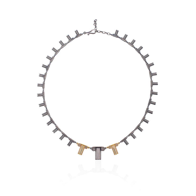 Artemission Chain Necklace