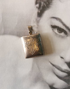 Gümüş Locket Büyük