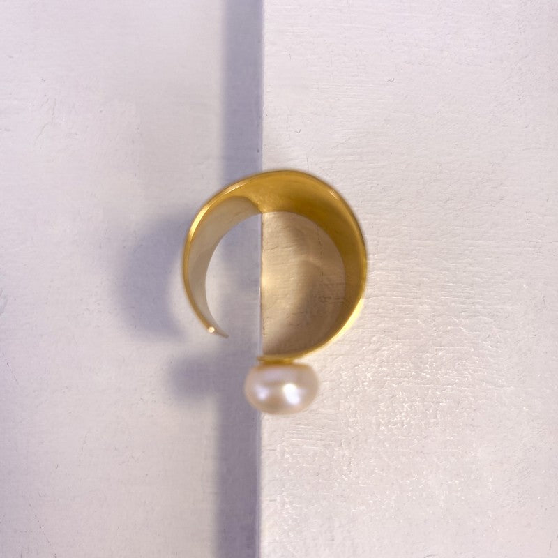 Pearl Minimal Ring