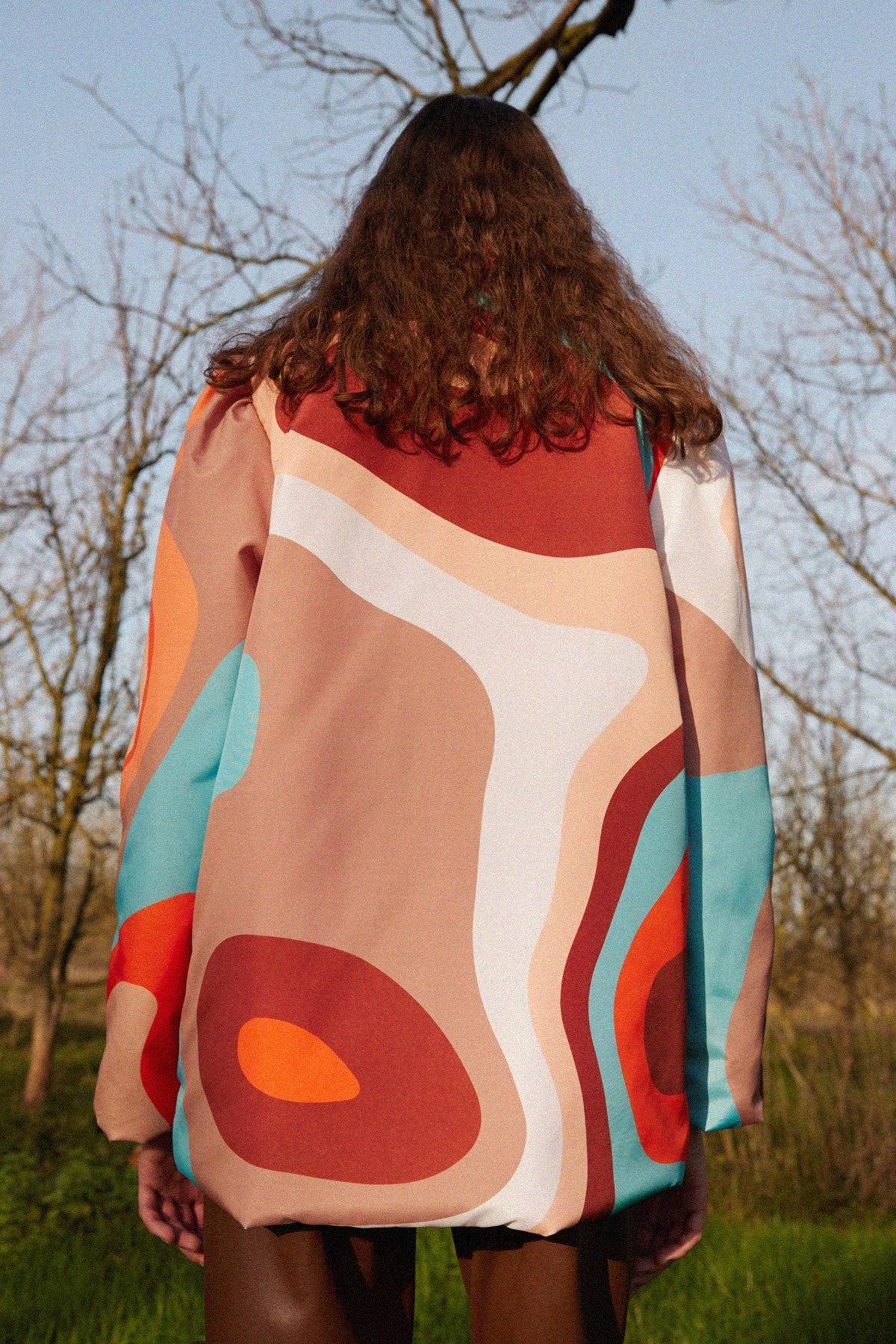 Mars İzohips Desenli Şişme Mont