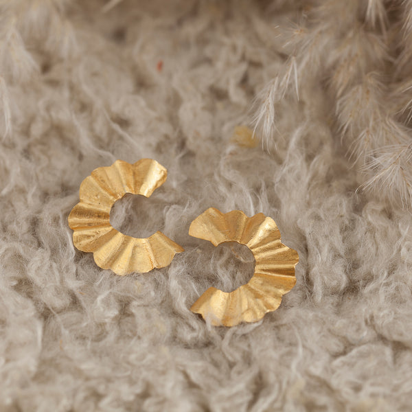 Small Drill Flower Earrings