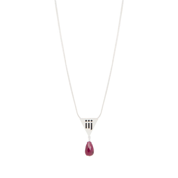 Triangle of Unity Ruby Silver Kolye