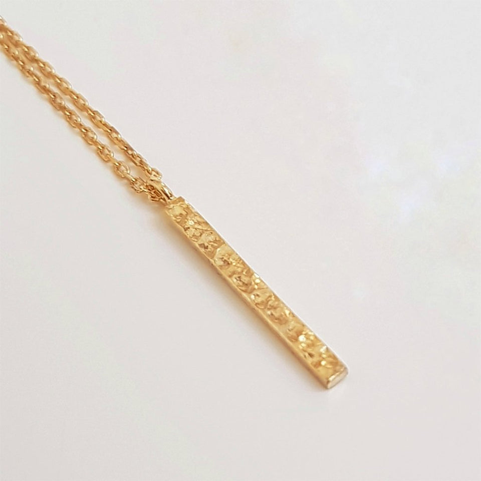 Line Gold Necklace